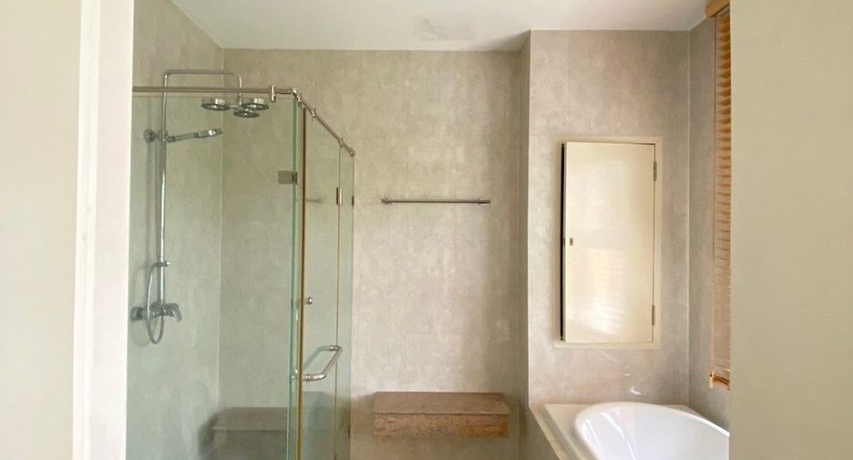 Apartment zur Miete mit 3 Zimmer in Watthana, Bangkok