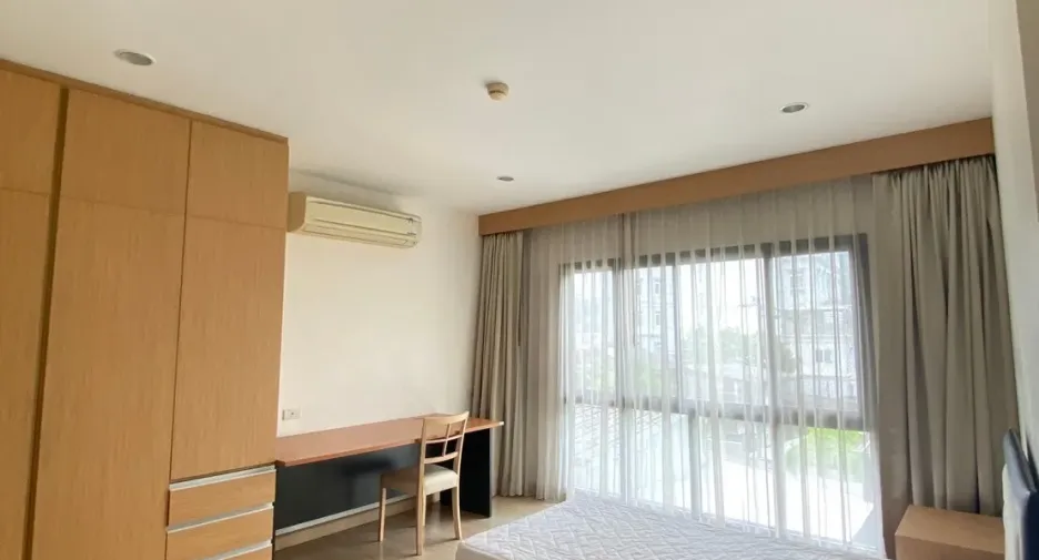 Apartment zur Miete mit 3 Zimmer in Watthana, Bangkok