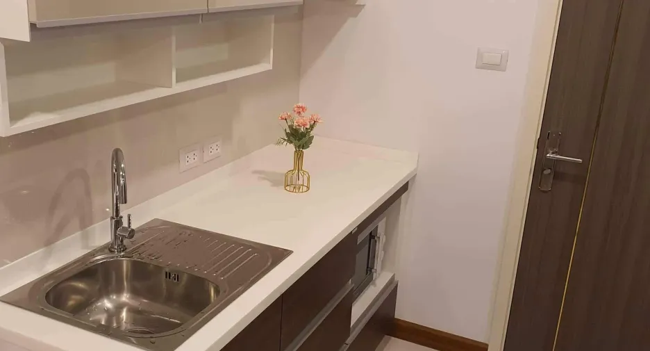 For rent 1 bed condo in Khlong San, Bangkok