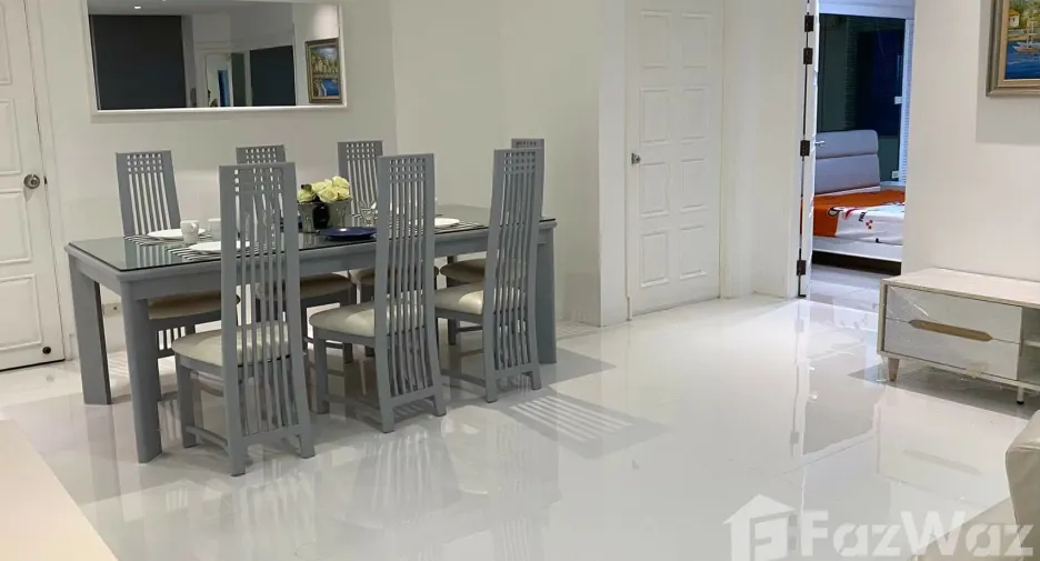 Wohnung zur Miete mit 3 Zimmer in Watthana, Bangkok