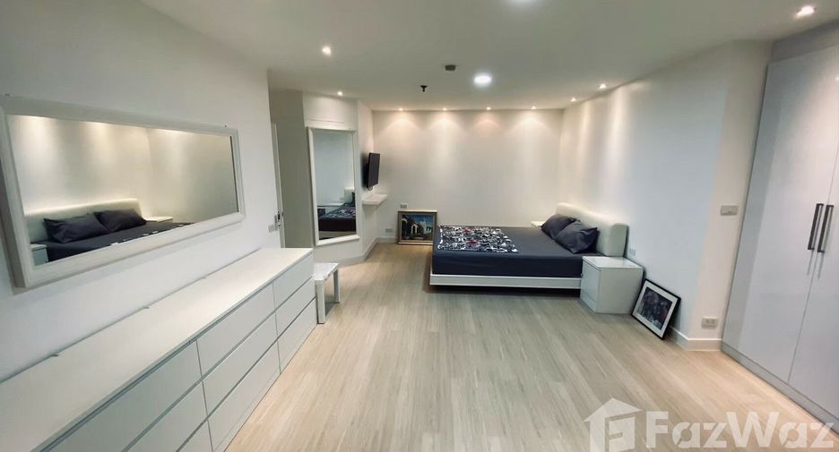 Wohnung zur Miete mit 3 Zimmer in Watthana, Bangkok