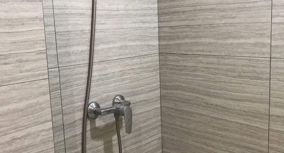 Condo en alquiler de 2 habitaciones en Pathum Wan, Bangkok