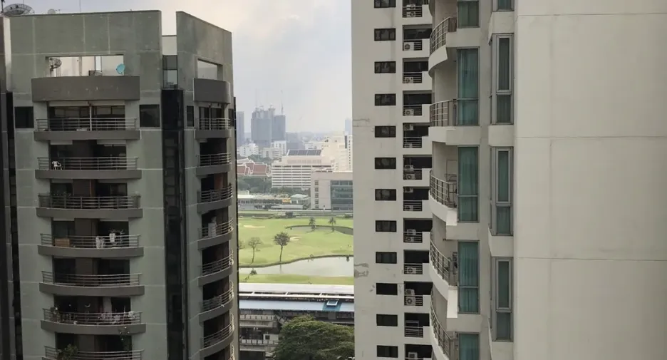 Condo en alquiler de 2 habitaciones en Pathum Wan, Bangkok