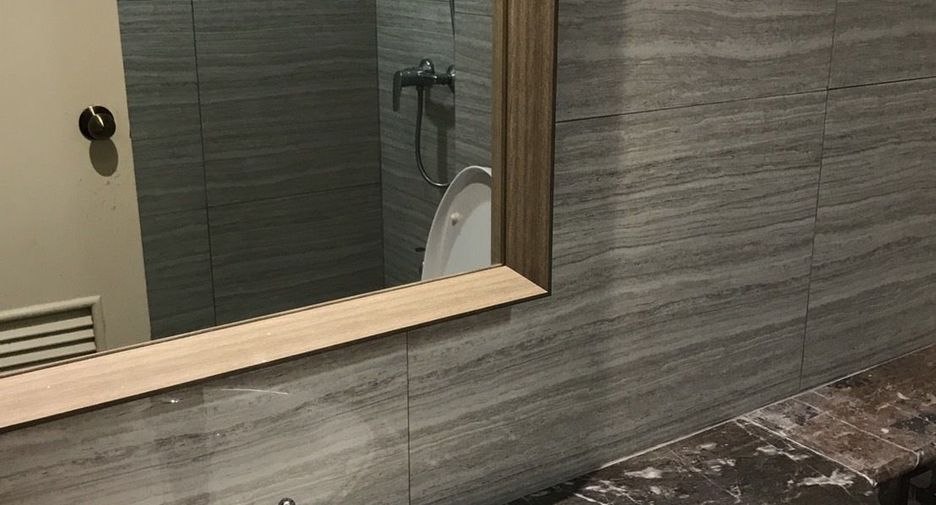 Condo en alquiler de 2 habitaciones en Pathum Wan, Bangkok