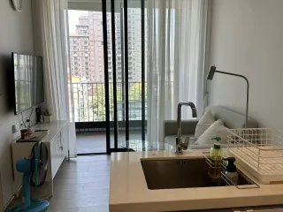 For rent 1 bed condo in Phra Khanong, Bangkok