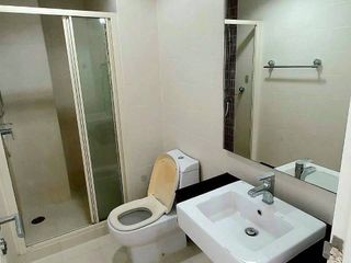For rent 2 bedrooms condo in Ratchathewi, Bangkok