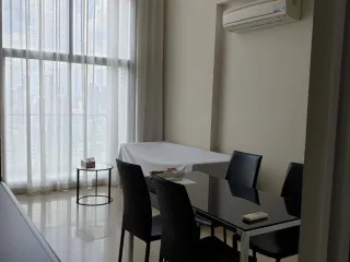 À louer 2 chambres condo à Khlong Toei, Bangkok