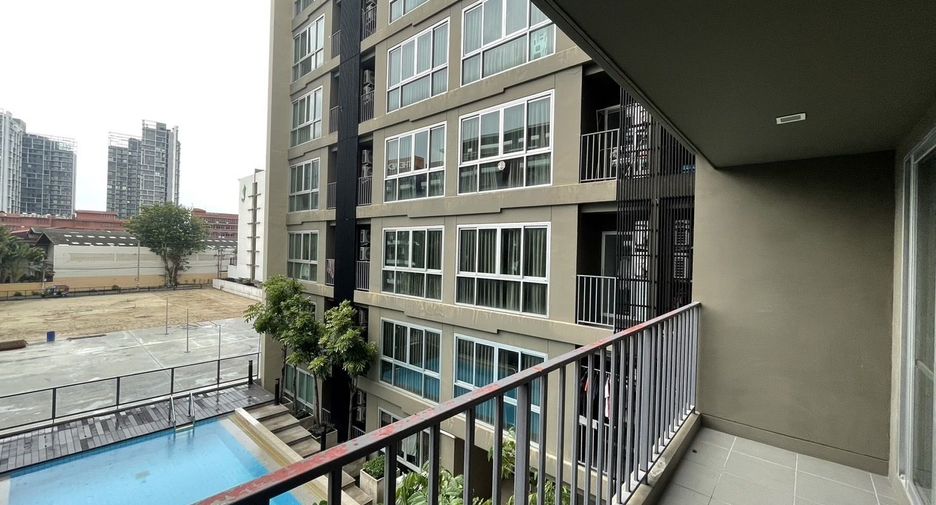 For rent 1 bed condo in Phra Khanong, Bangkok
