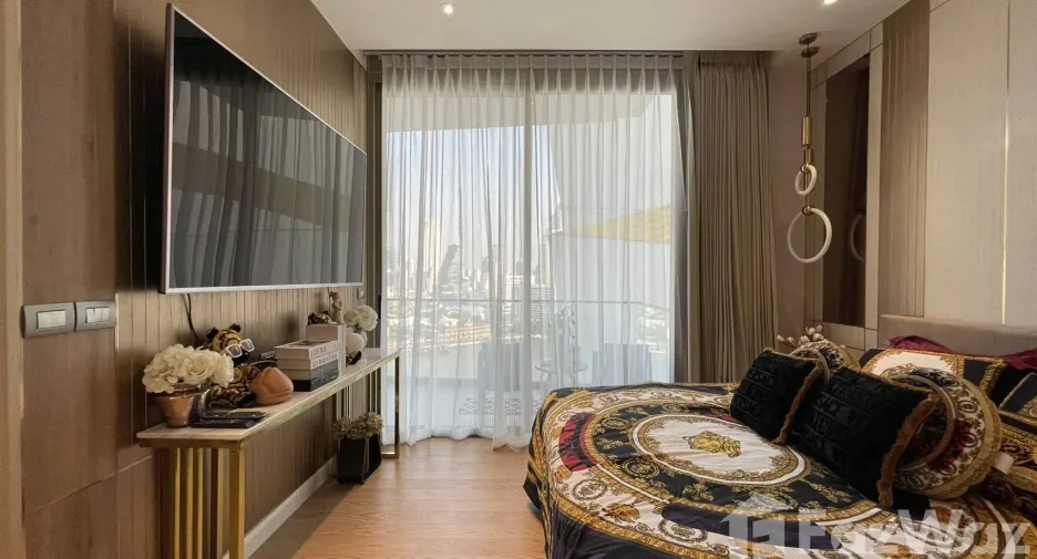 Wohnung zur Miete mit 2 Zimmer in Khlong San, Bangkok