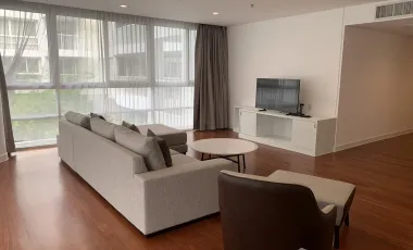 For rent 3 bedrooms apartment in Watthana, Bangkok
