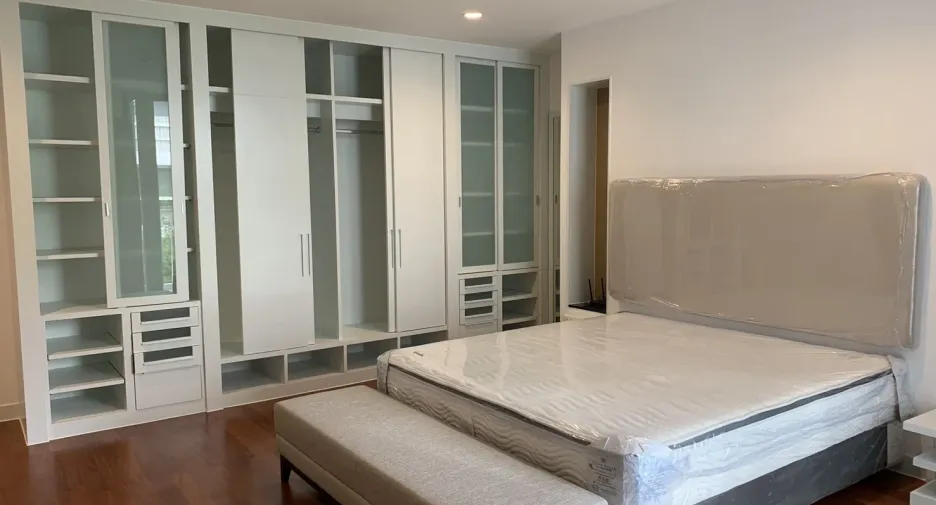 For rent 3 ベッドルーム apartment in Watthana, Bangkok