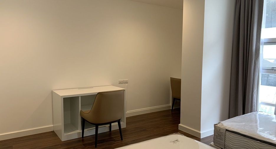 For rent 3 ベッドルーム apartment in Watthana, Bangkok