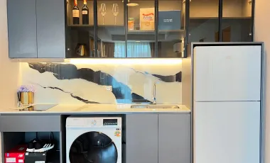 For rent 2 bedrooms condo in Din Daeng, Bangkok