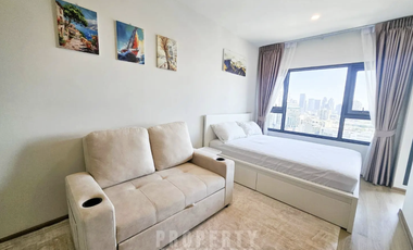 Wohnung zur Miete mit Studio in Khlong Toei, Bangkok