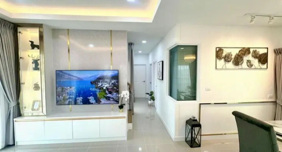ให้เช่า 4 ห้องนอน บ้านเดี่ยว ใน เมืองสมุทรปราการ, สมุทรปราการ