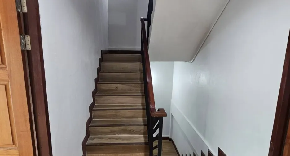 For rent 2 bedrooms townhouse in Watthana, Bangkok