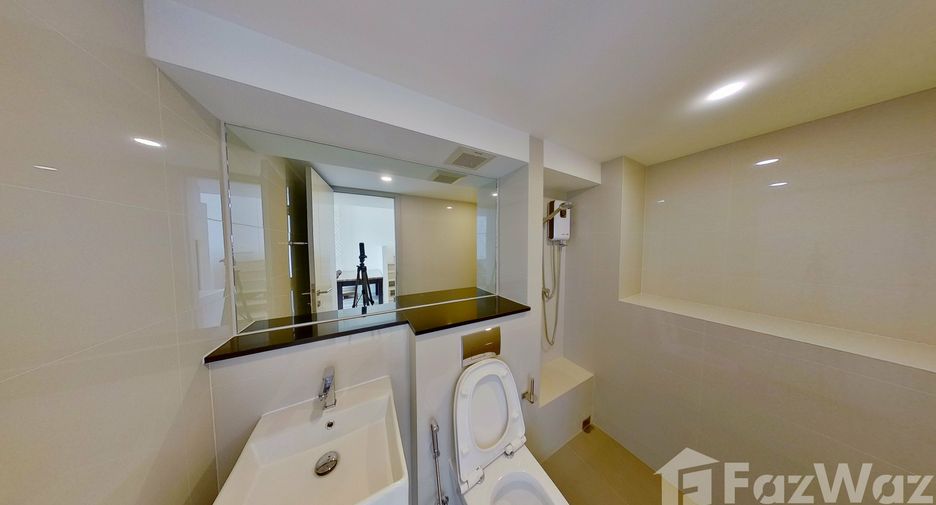 Condo en alquiler de 1 habitaciones en Sathon, Bangkok