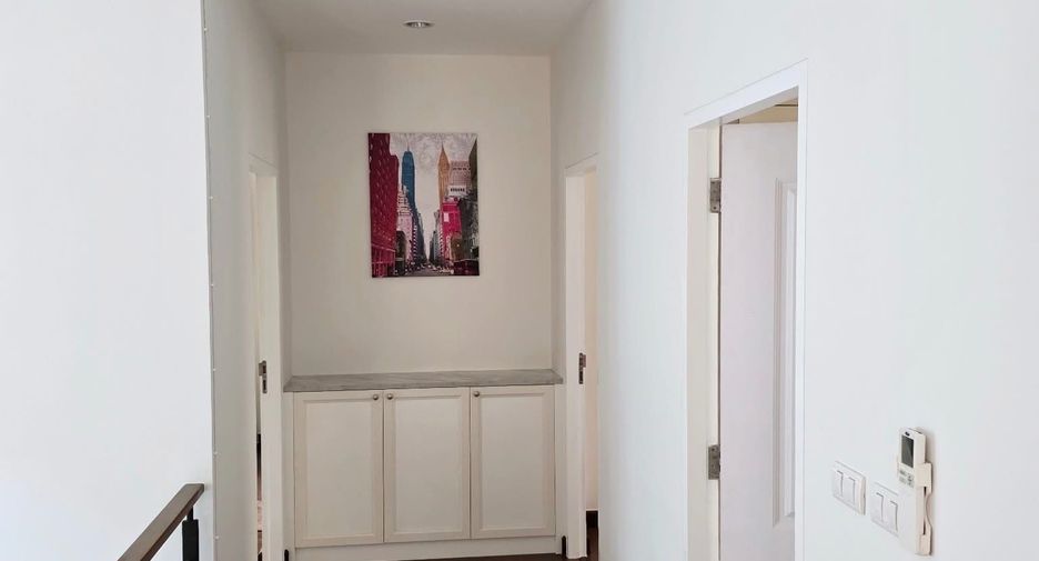 For rent 4 bedrooms house in Prawet, Bangkok