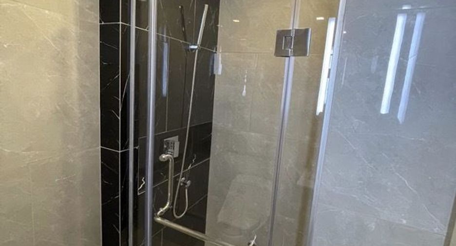 For rent studio condo in Huai Khwang, Bangkok
