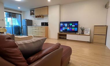 For rent 2 bedrooms condo in Pathum Wan, Bangkok