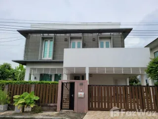 For rent 3 bedrooms house in Suan Luang, Bangkok