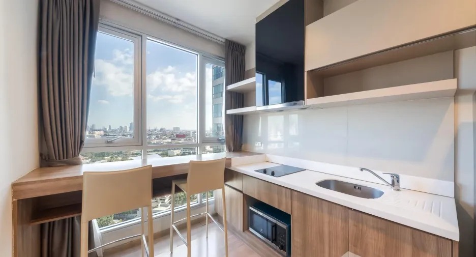 For rent 1 bed condo in Sathon, Bangkok