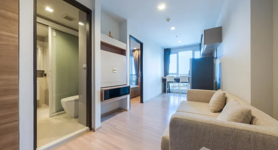 For rent 1 bed condo in Sathon, Bangkok