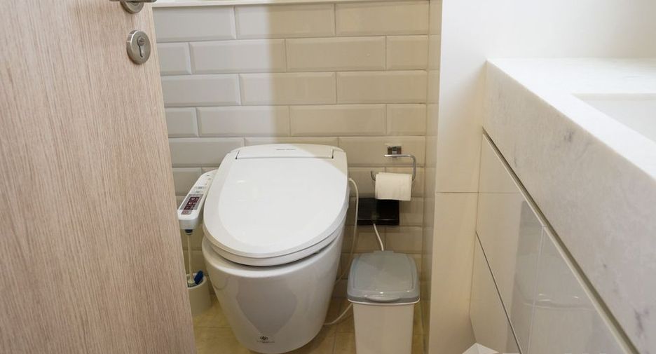 For rent 1 bed condo in Khlong Toei, Bangkok
