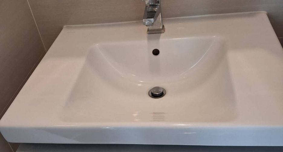 For rent 2 ベッドルーム condo in Khlong Toei, Bangkok