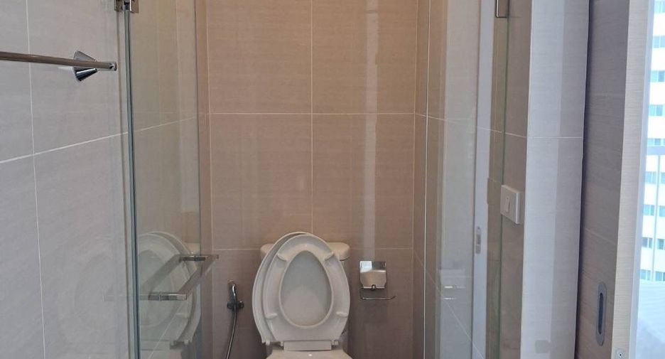 For rent 2 ベッドルーム condo in Khlong Toei, Bangkok