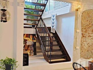 For rent 2 bedrooms house in Pathum Wan, Bangkok