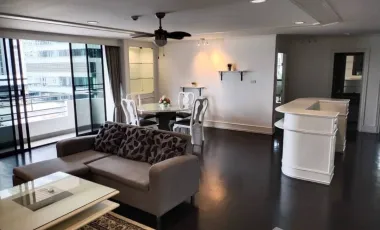 For rent 2 bedrooms condo in Sathon, Bangkok