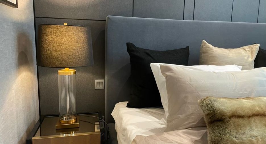For rent studio condo in Pathum Wan, Bangkok