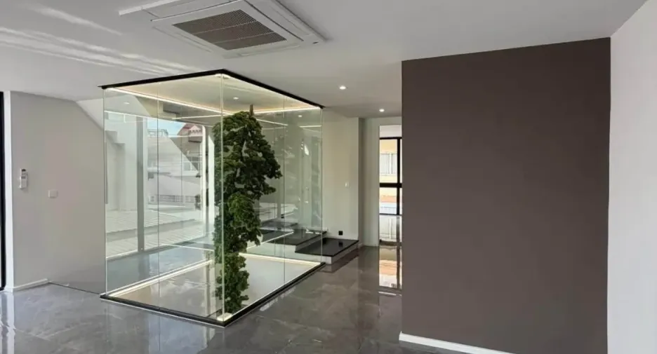 For rent 6 bedrooms townhouse in Lat Phrao, Bangkok