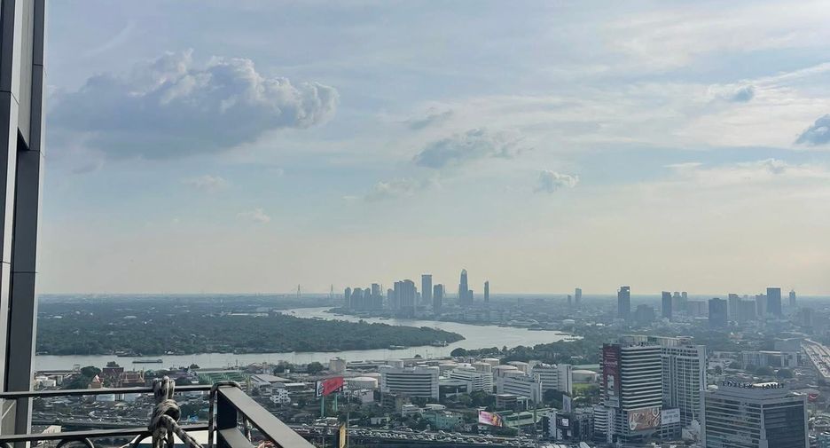 For rent 1 bed condo in Khlong Toei, Bangkok