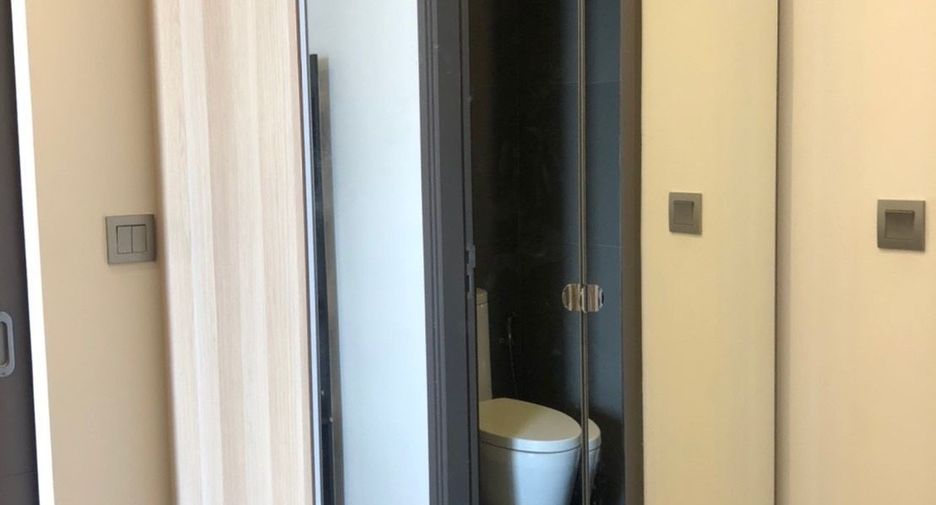 For rent 1 bed condo in Bang Rak, Bangkok