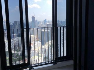 For rent 1 bed condo in Bang Rak, Bangkok