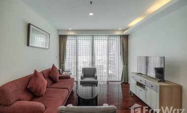 Apartamento en alquiler de 2 habitaciones en Khlong Toei, Bangkok