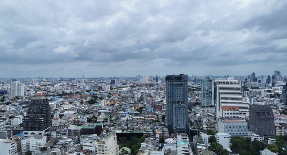For rent 2 bedrooms condo in Sathon, Bangkok
