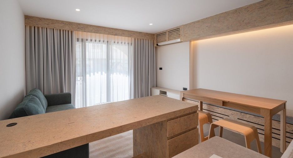 For rent studio condo in Bang Rak, Bangkok