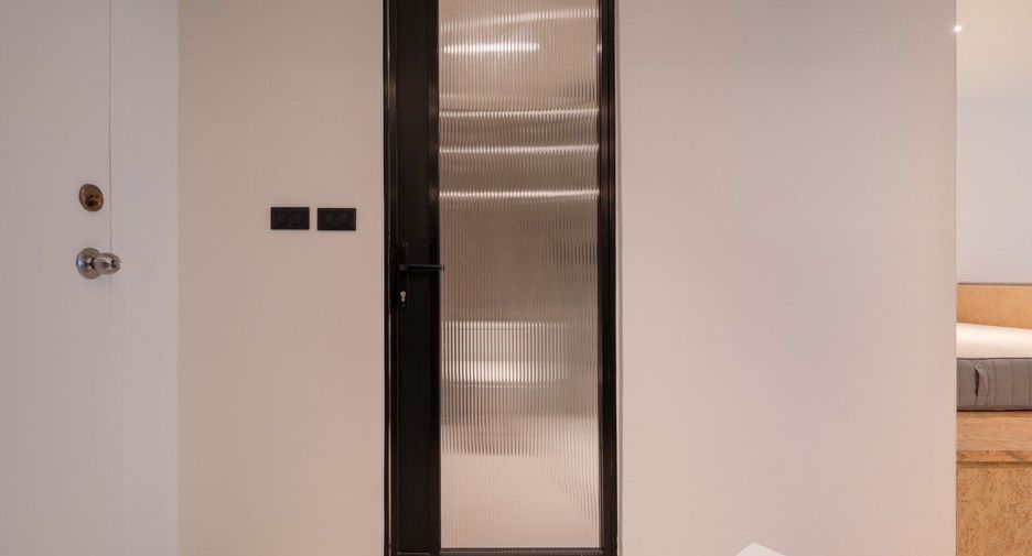 For rent studio condo in Bang Rak, Bangkok
