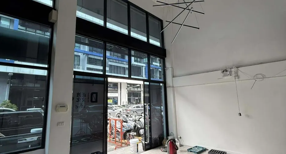 For rent 2 bedrooms townhouse in Bueng Kum, Bangkok