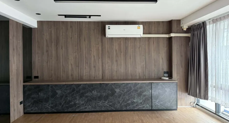 For rent 2 bedrooms townhouse in Bueng Kum, Bangkok
