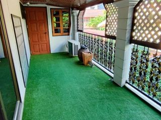 Reihenhaus zur Miete mit 3 Zimmer in Khlong Toei, Bangkok