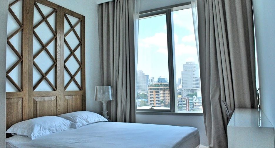 Condo en alquiler de 2 habitaciones en Pathum Wan, Bangkok