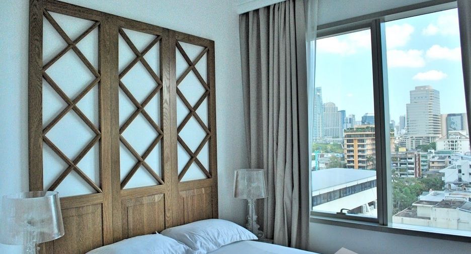 Condo en alquiler de 2 habitaciones en Pathum Wan, Bangkok