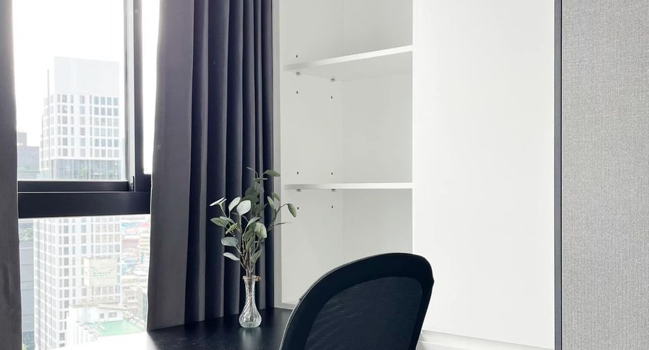 For rent studio condo in Bang Rak, Bangkok