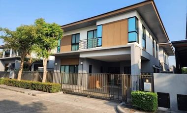 For rent 5 bedrooms house in Prawet, Bangkok