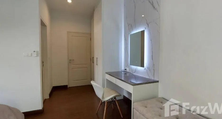 For rent 5 bedrooms house in Prawet, Bangkok