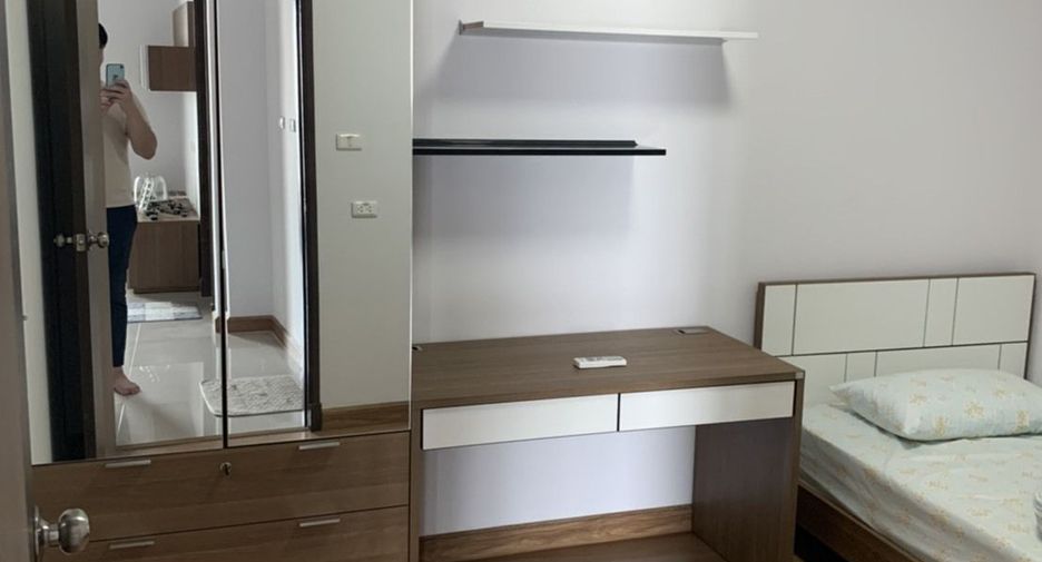 For rent 2 bedrooms condo in Bang Kho Laem, Bangkok